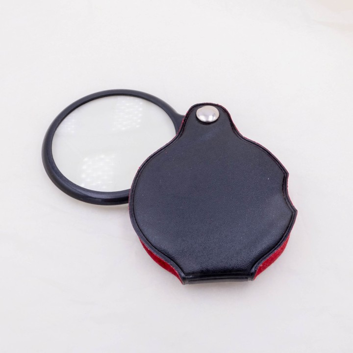 Loupe de poche | FourmiCurieuse